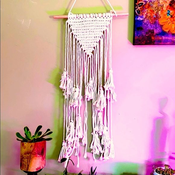 🪴🕉 Tasseled Diamond Point Boho Macramé Wall Art  🕉🪴 - Picture 1 of 2